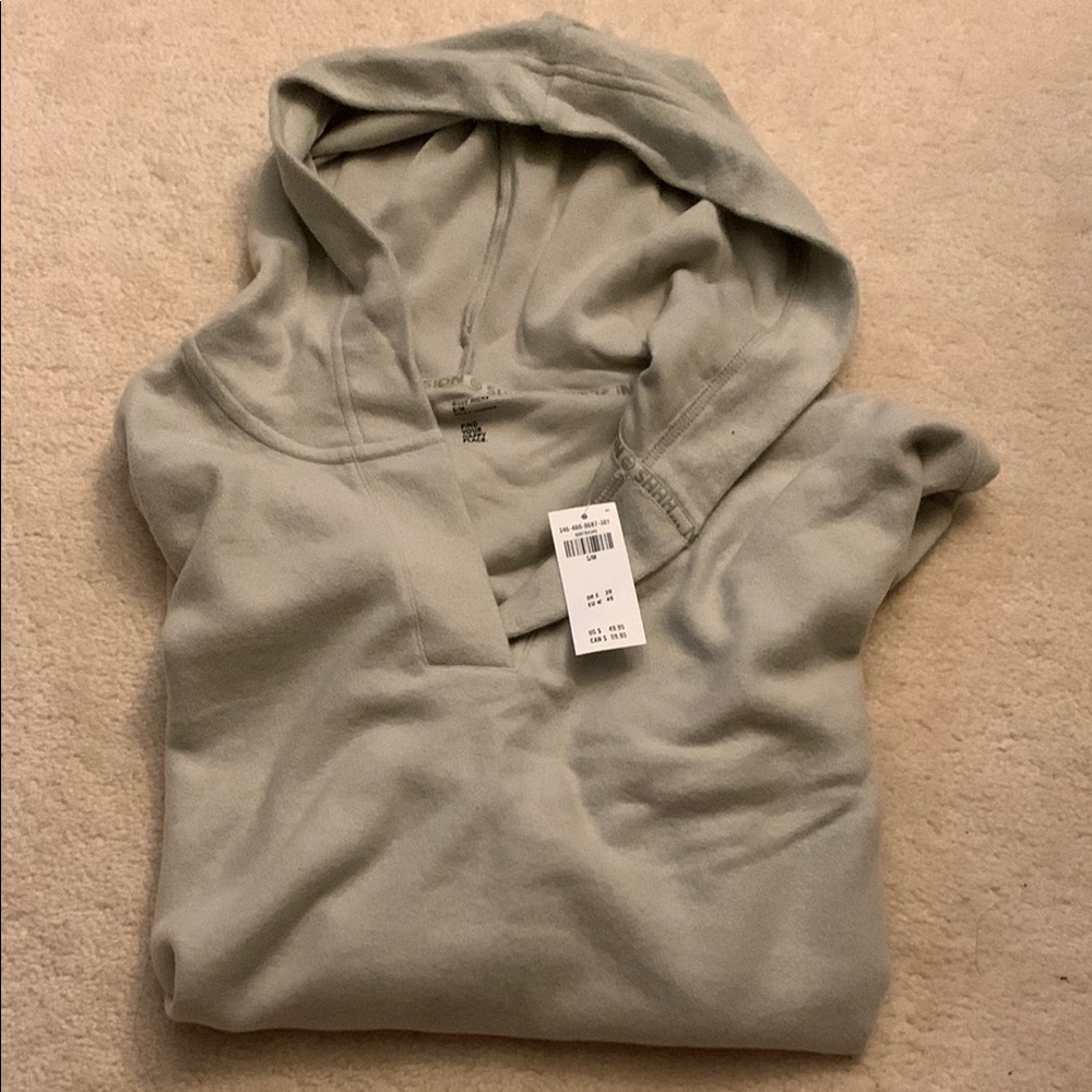 NWT Hollister Gilly Hicks Light Sage Gray Hoodie